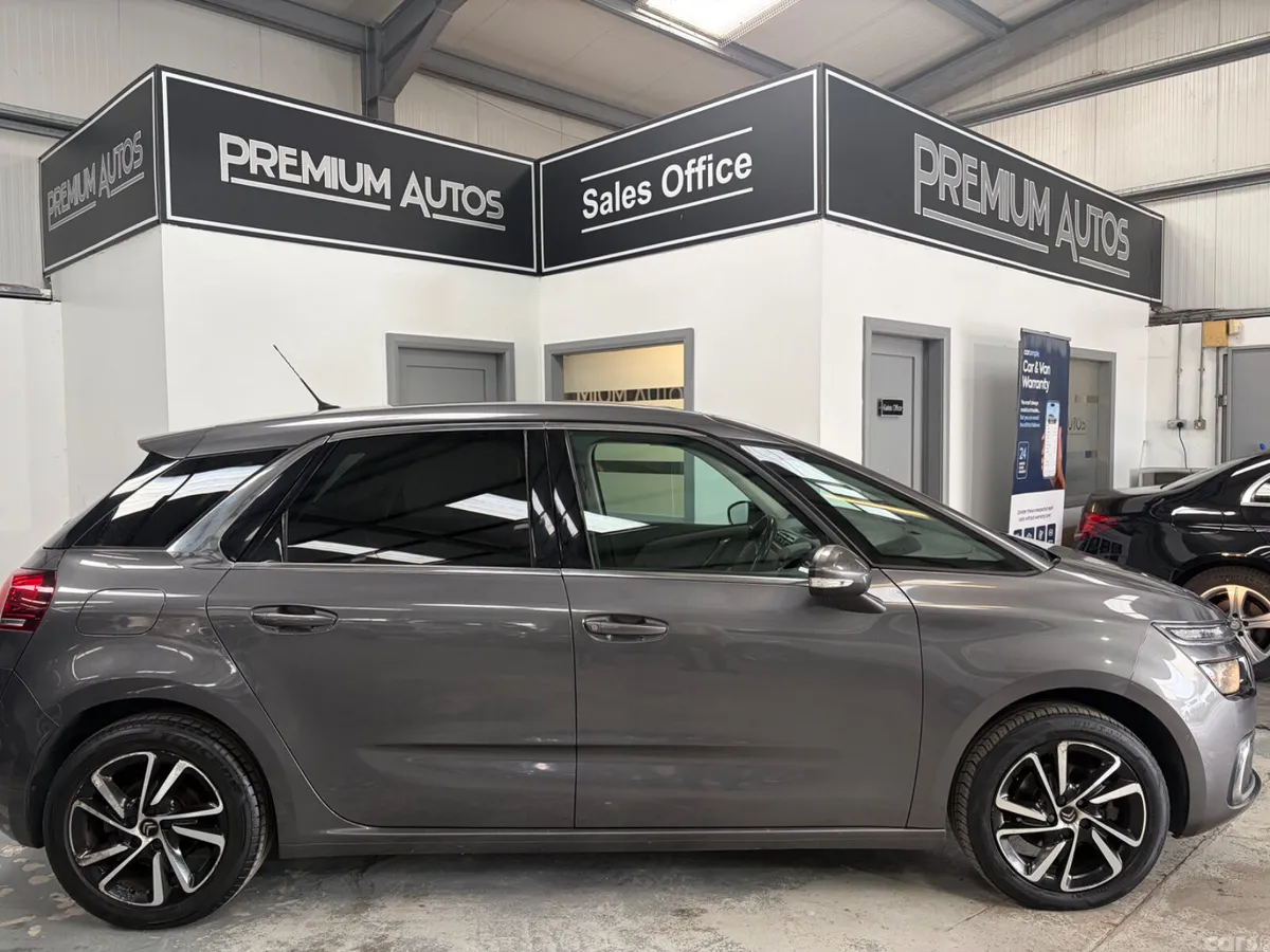 Citroen C4 Hatchback, Diesel, 2018, Grey
