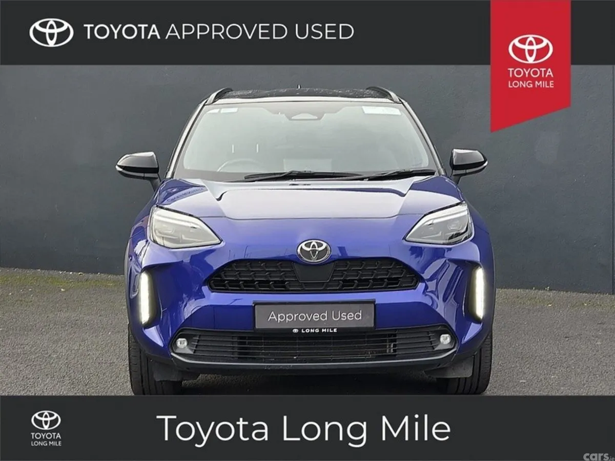 Toyota Yaris Cross Hatchback, Petrol Hybrid, 2025, Blue