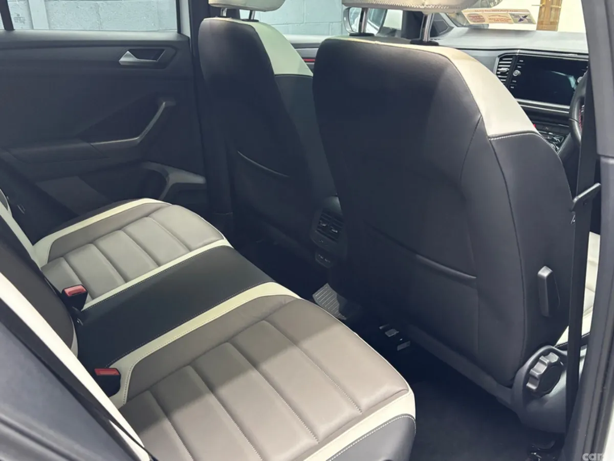 Volkswagen T-Roc SUV, Petrol, 2022, White