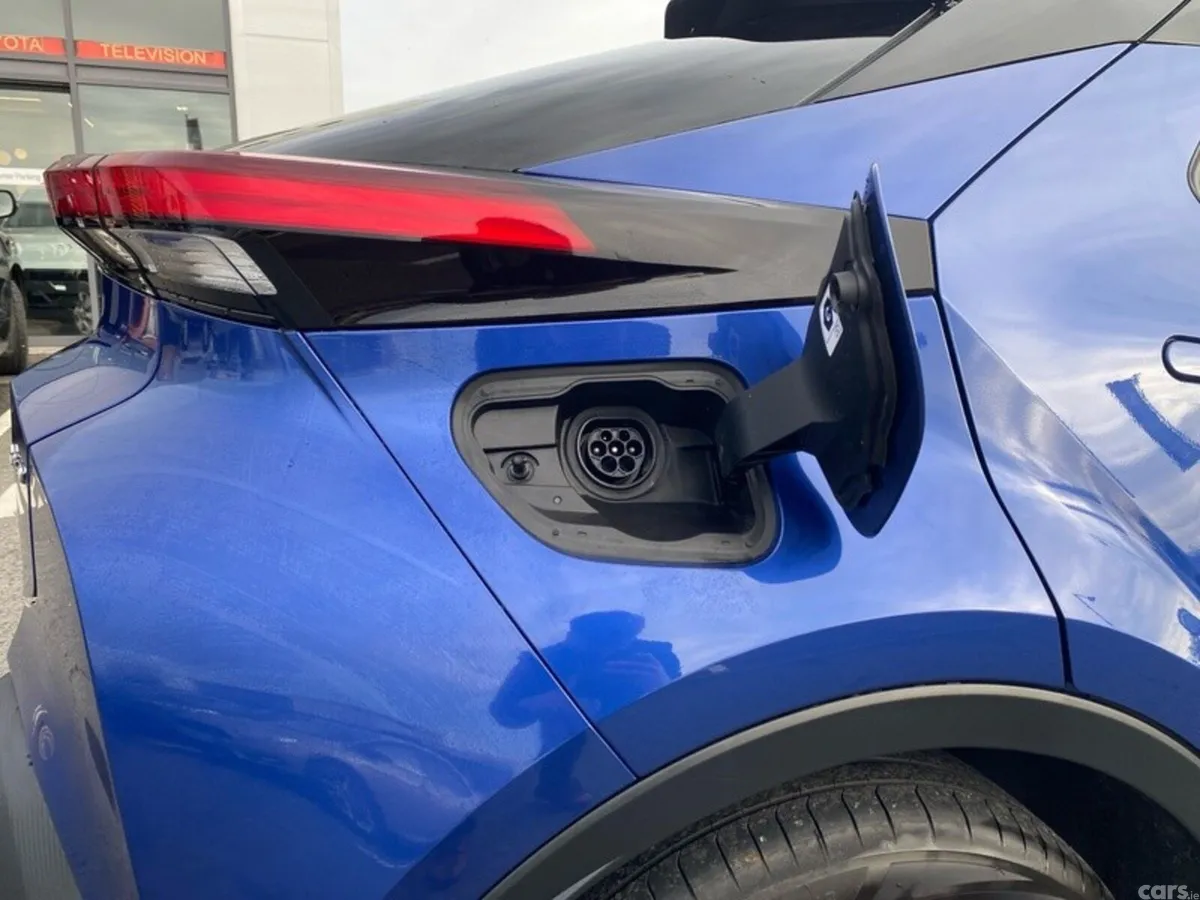 Toyota C-HR Hatchback, Petrol Plug-in Hybrid, 2026, Blue