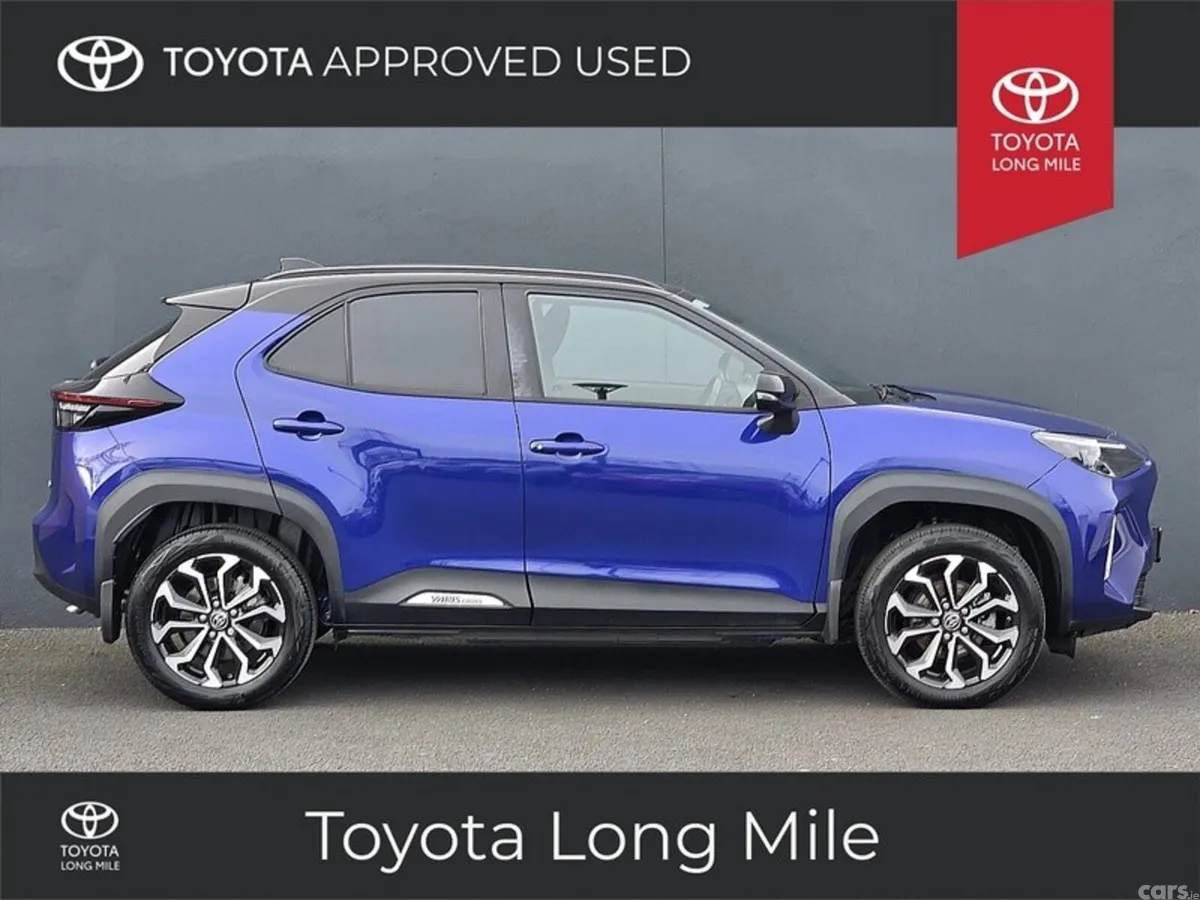 Toyota Yaris Cross Hatchback, Petrol Hybrid, 2025, Blue