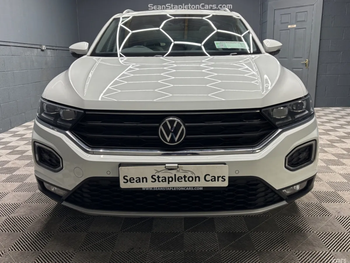 Volkswagen T-Roc SUV, Petrol, 2022, White