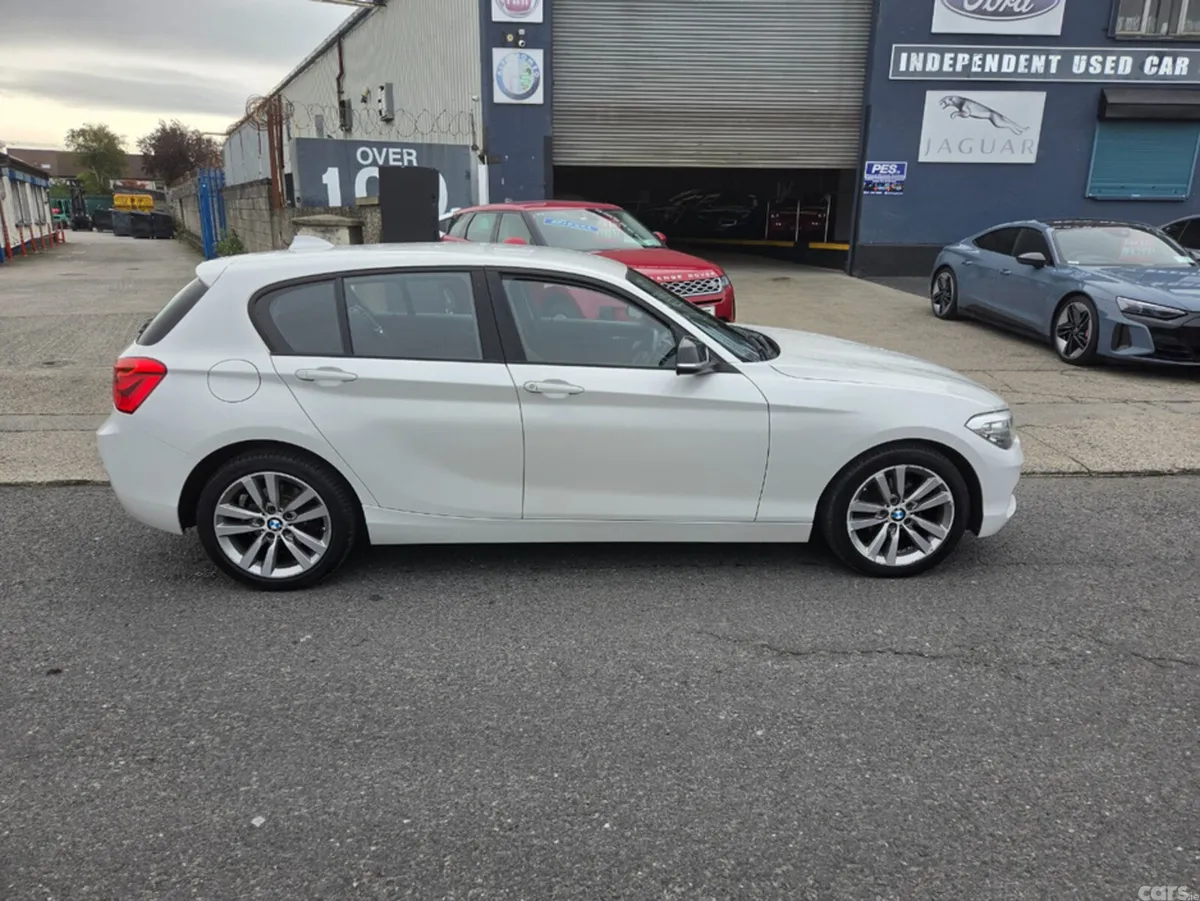 BMW 1-Series Hatchback, Diesel, 2015, White