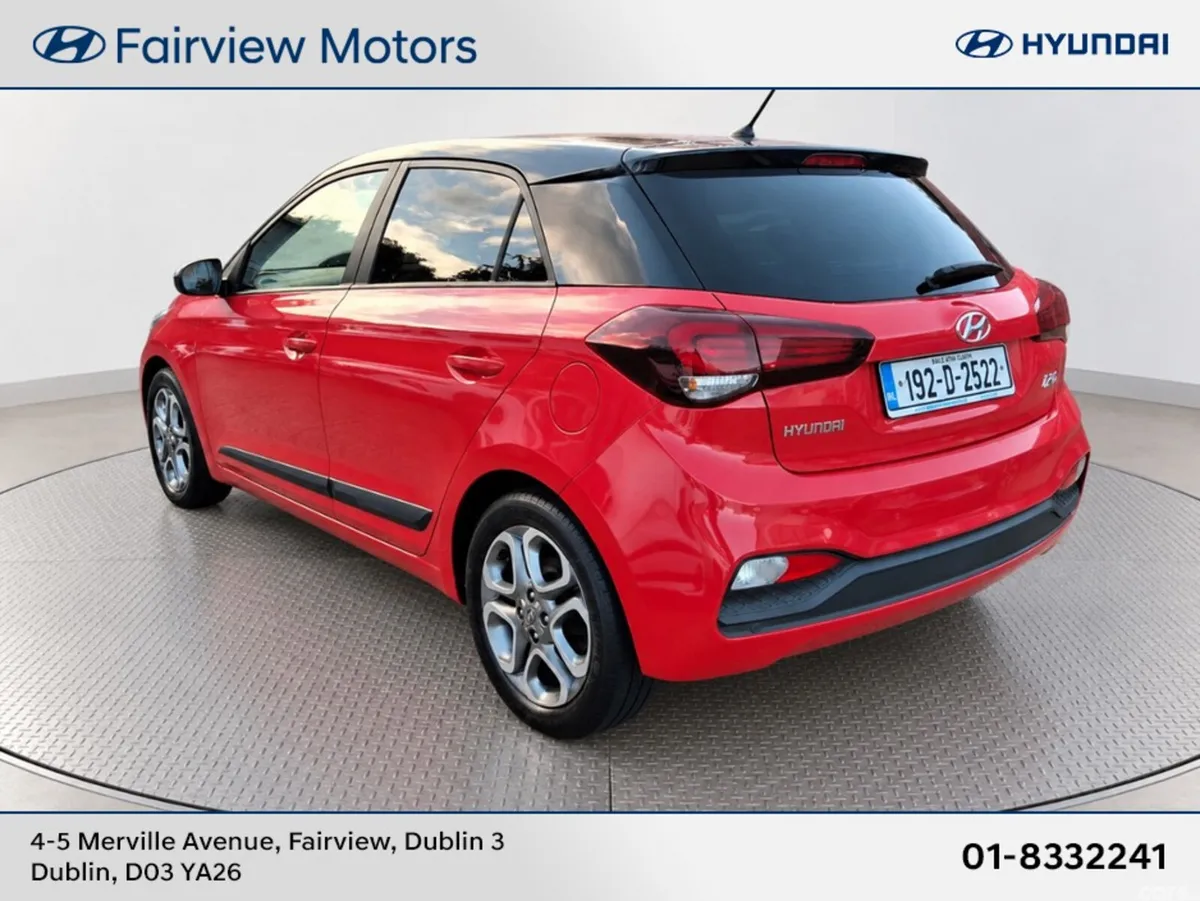 Hyundai i20 Hatchback, Petrol, 2019, Red