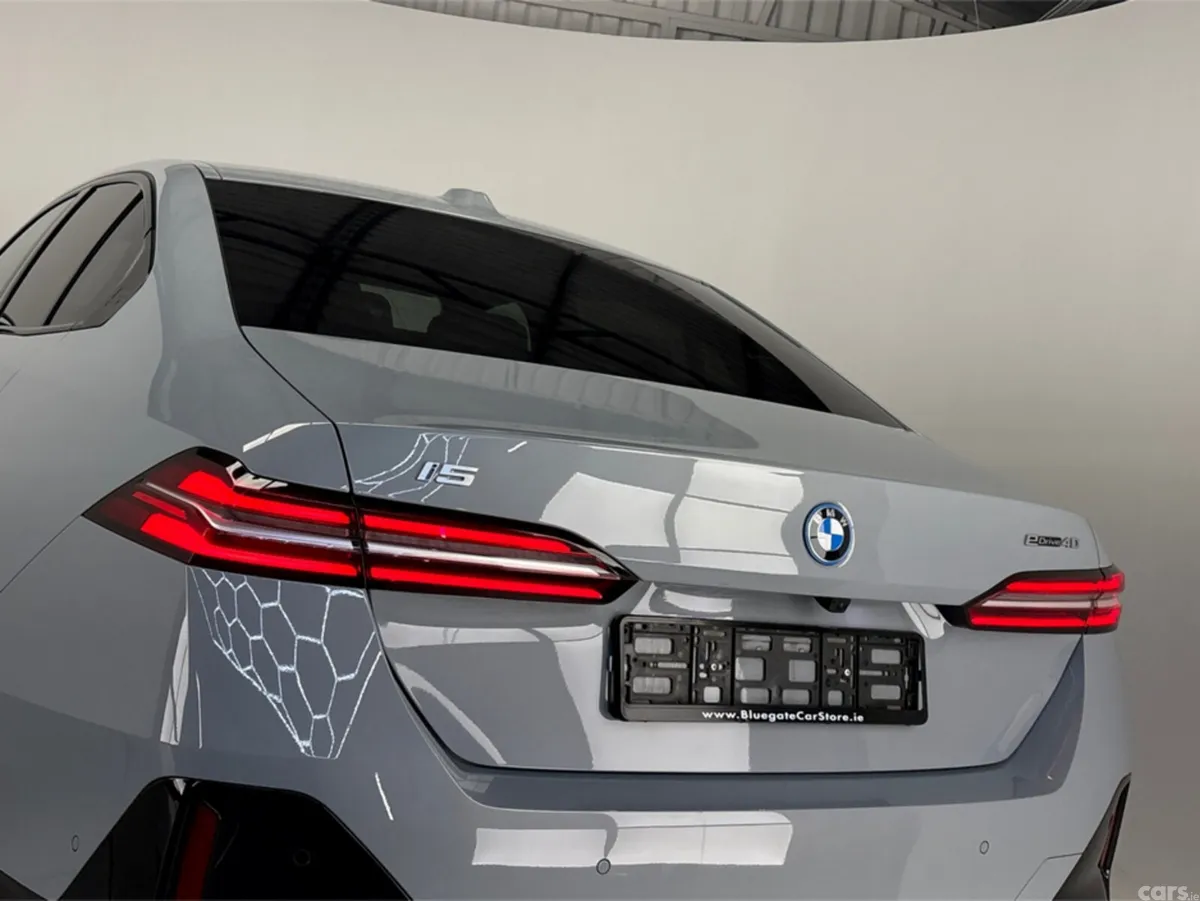 BMW i5 Saloon, Electric, 2024, Grey