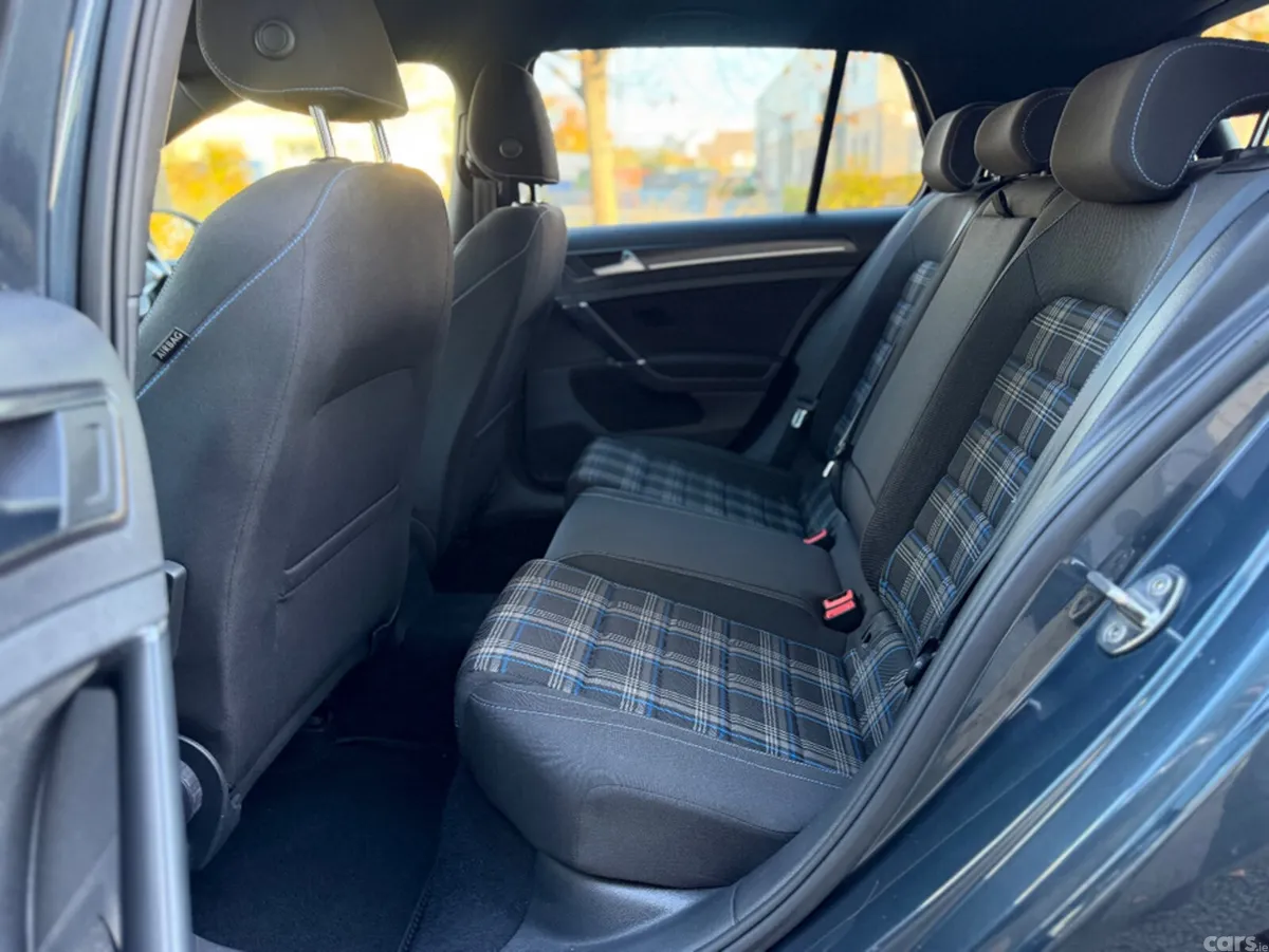 Volkswagen Golf Hatchback, Petrol Plug-in Hybrid, 2020, Blue