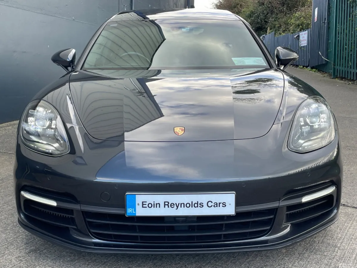 Porsche Panamera Hatchback, Petrol Plug-in Hybrid, 2018, Grey