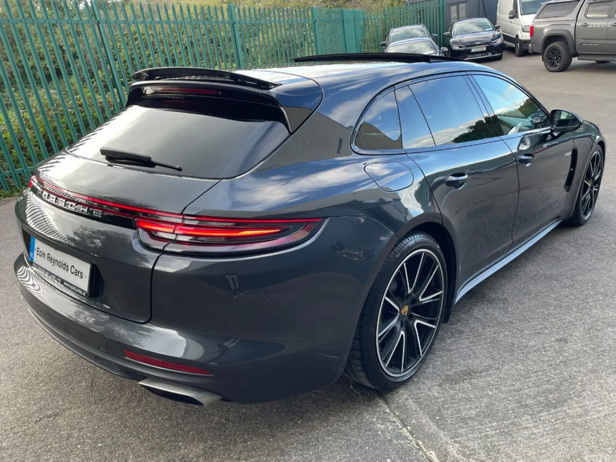 Porsche Panamera Hatchback, Petrol Plug-in Hybrid, 2018, Grey