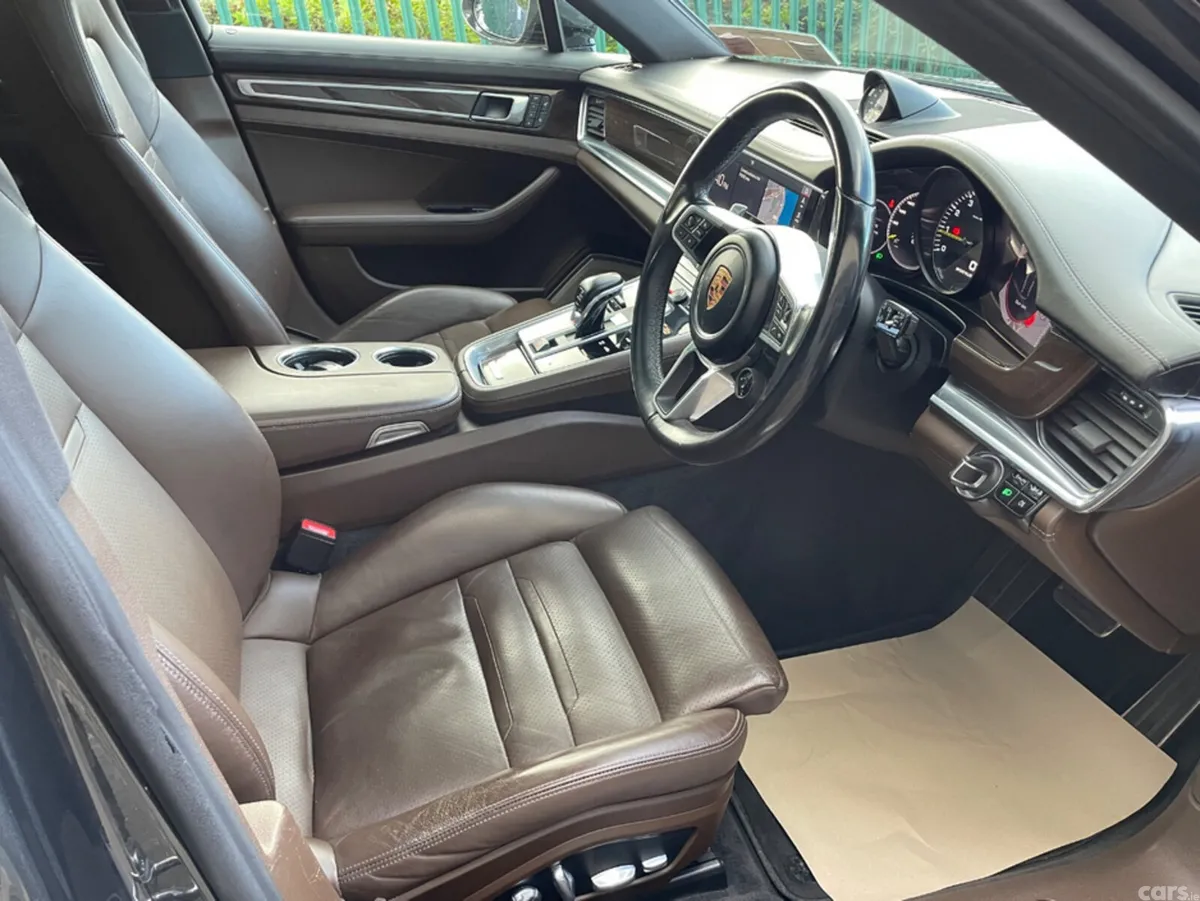 Porsche Panamera Hatchback, Petrol Plug-in Hybrid, 2018, Grey
