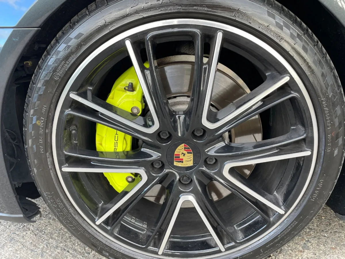 Porsche Panamera Hatchback, Petrol Plug-in Hybrid, 2018, Grey