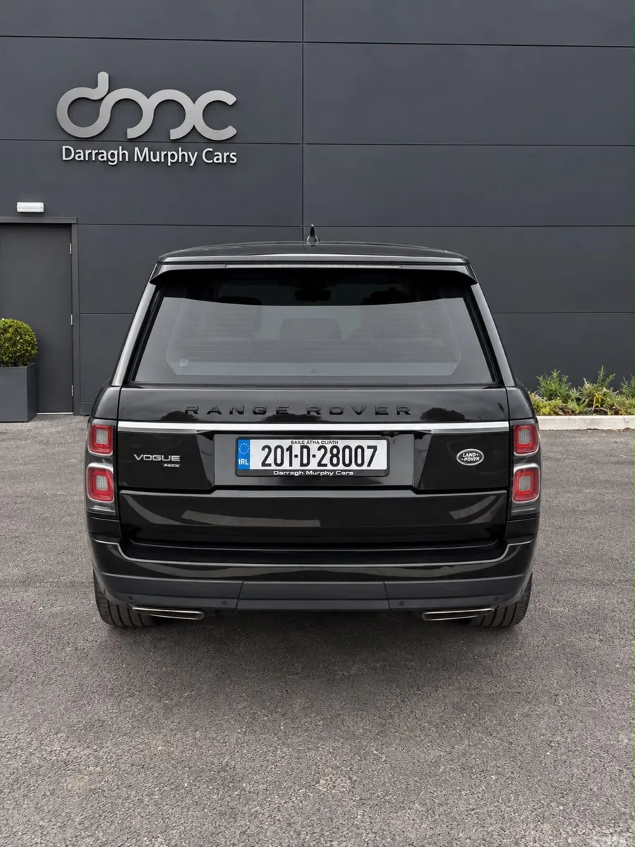 Land Rover Range Rover SUV, Petrol Plug-in Hybrid, 2020, Black