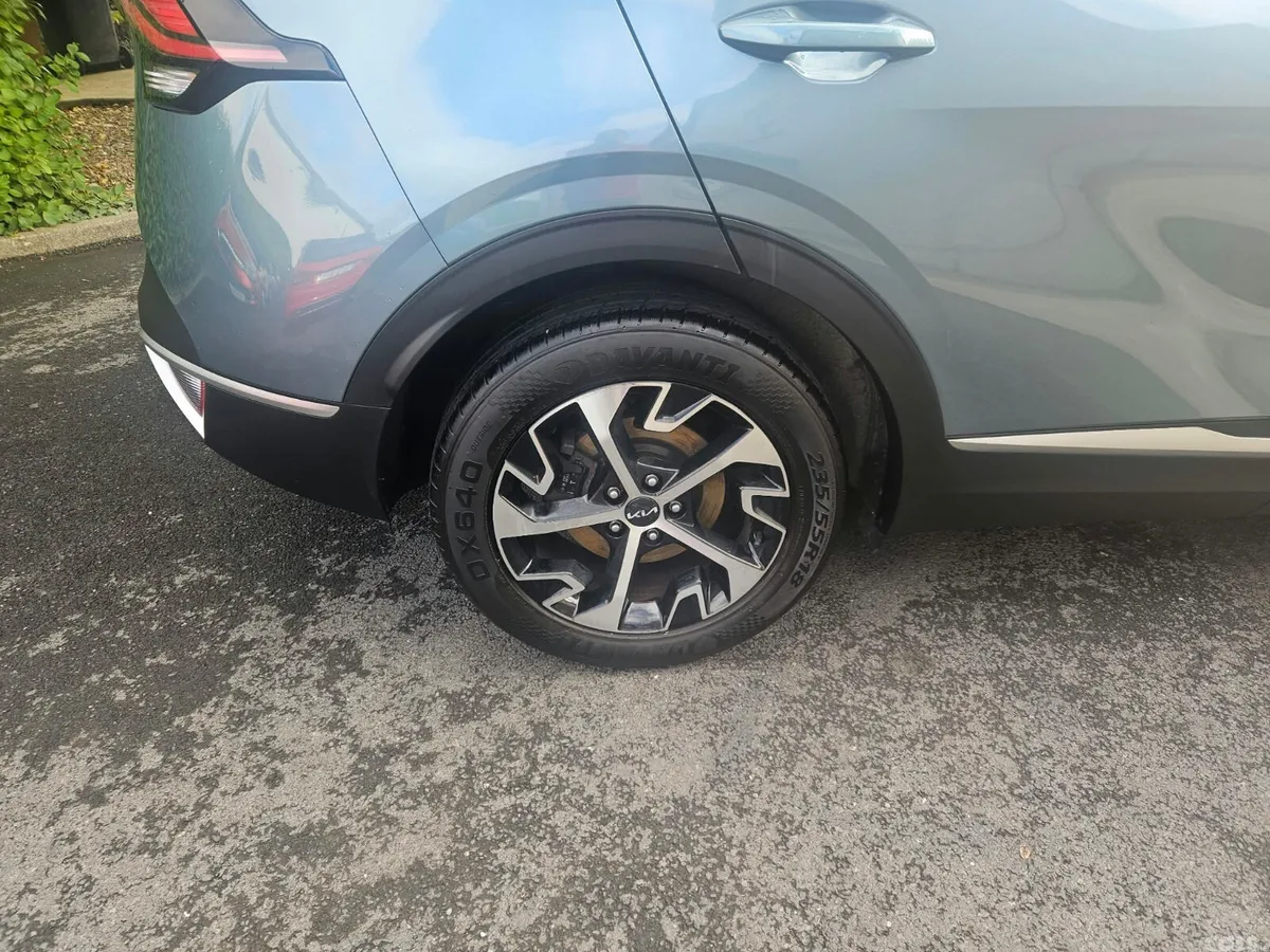 Kia Sportage SUV, Diesel, 2023, Grey