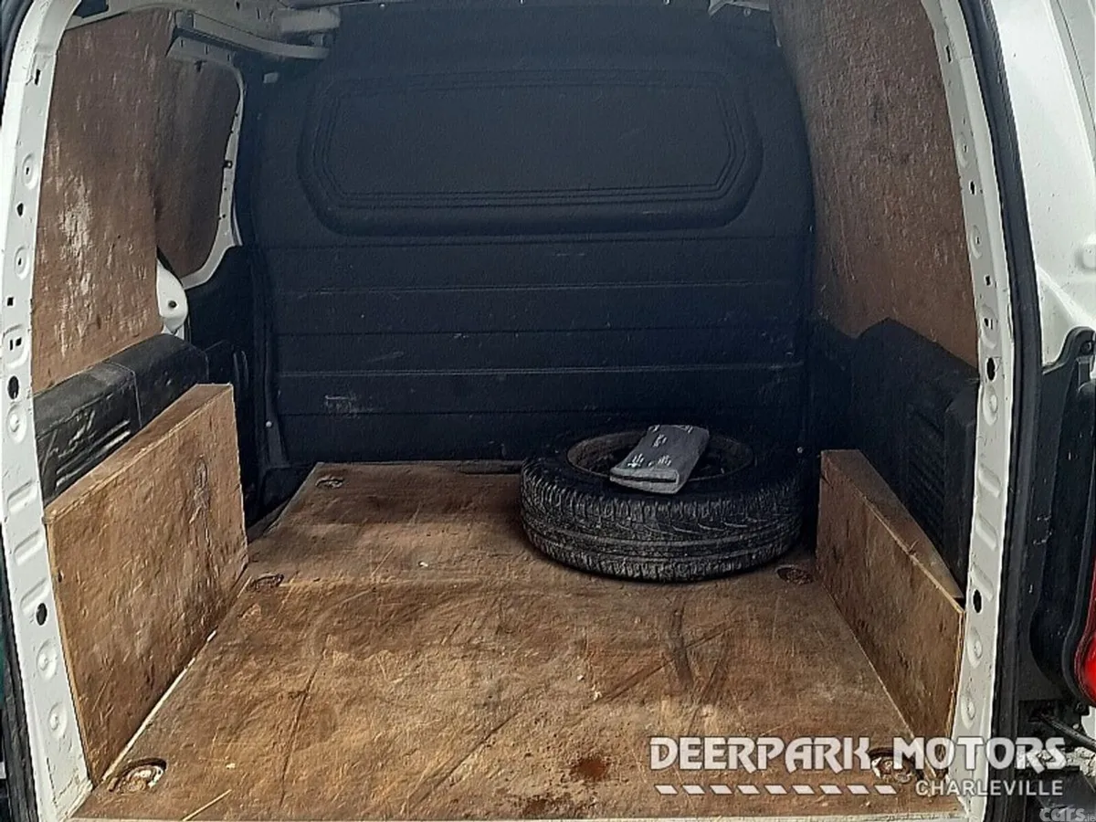 Citroen Berlingo MPV, Diesel, 2019, White