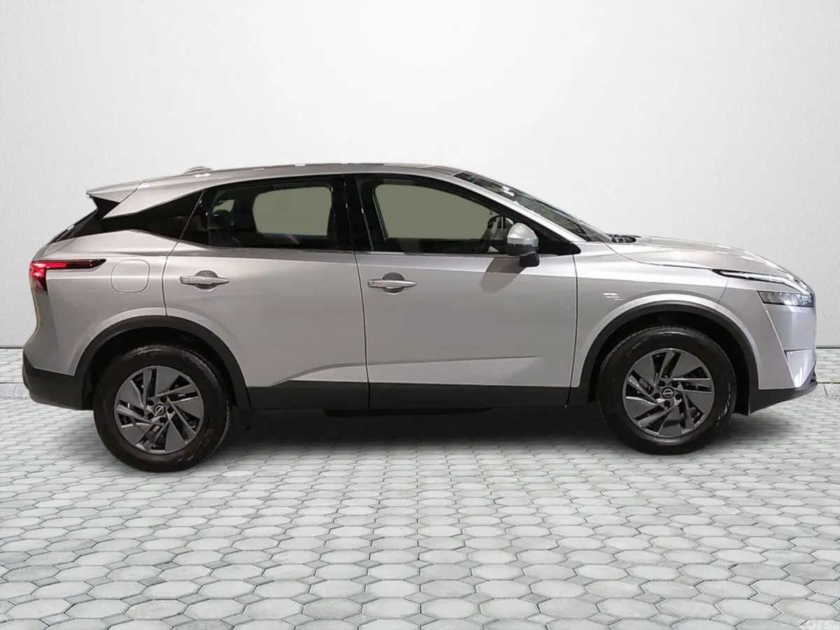 Nissan Qashqai SUV, Petrol, 2025, Grey