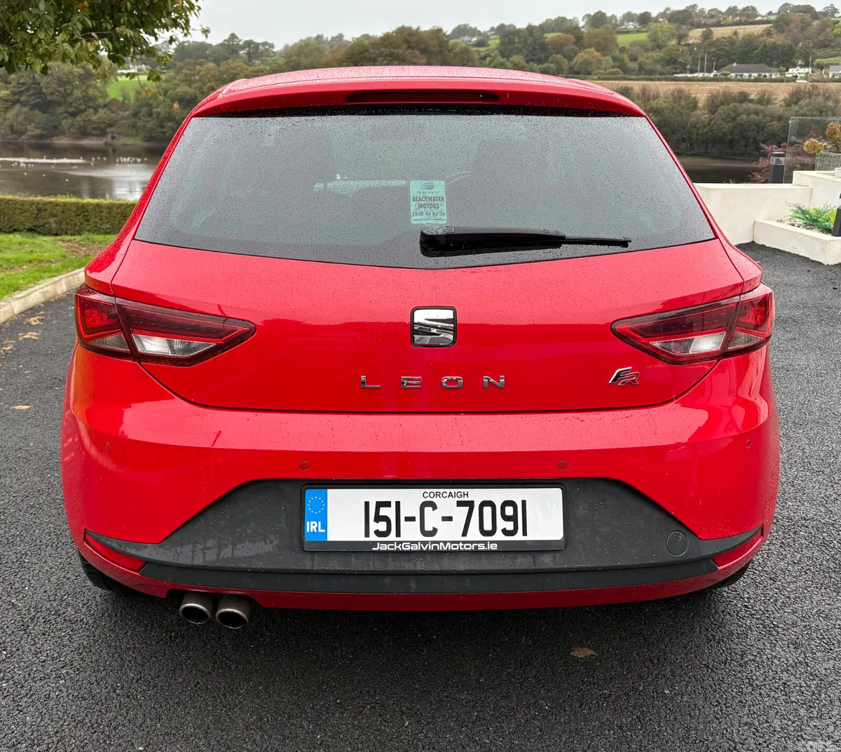 SEAT Leon Estate, Diesel, 2015, Red
