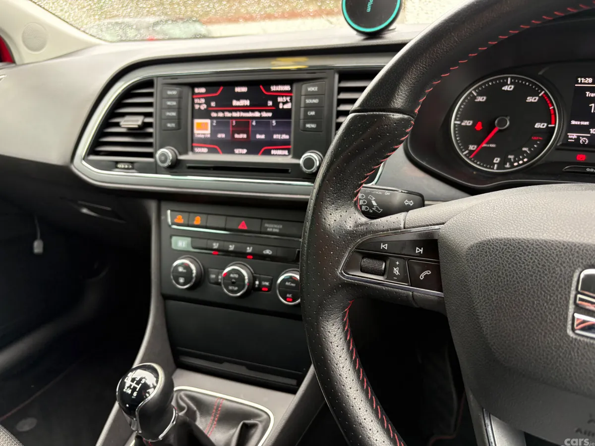 SEAT Leon Estate, Diesel, 2015, Red