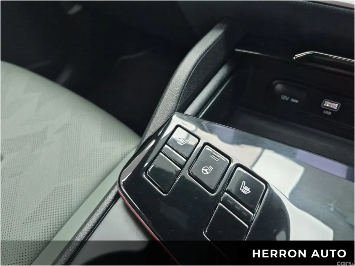 Kia Sportage SUV, Petrol Hybrid, 2025, Grey
