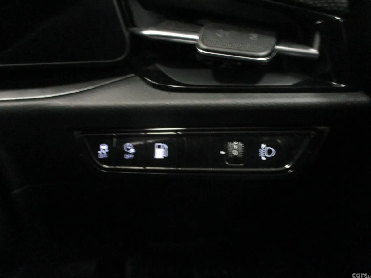Kia Niro SUV, Petrol Plug-in Hybrid, 2023, Red