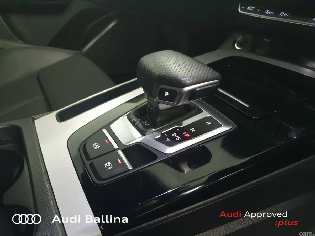 Audi Q5 SUV, Diesel, 2022, Grey
