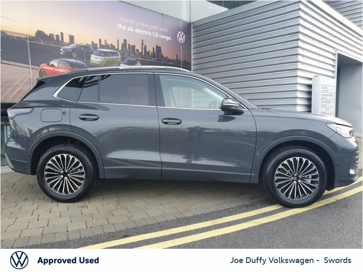 Volkswagen Tiguan SUV, Petrol Plug-in Hybrid, 2026, Grey