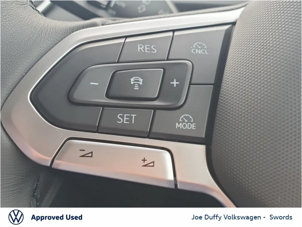 Volkswagen Tiguan SUV, Petrol Plug-in Hybrid, 2026, Grey