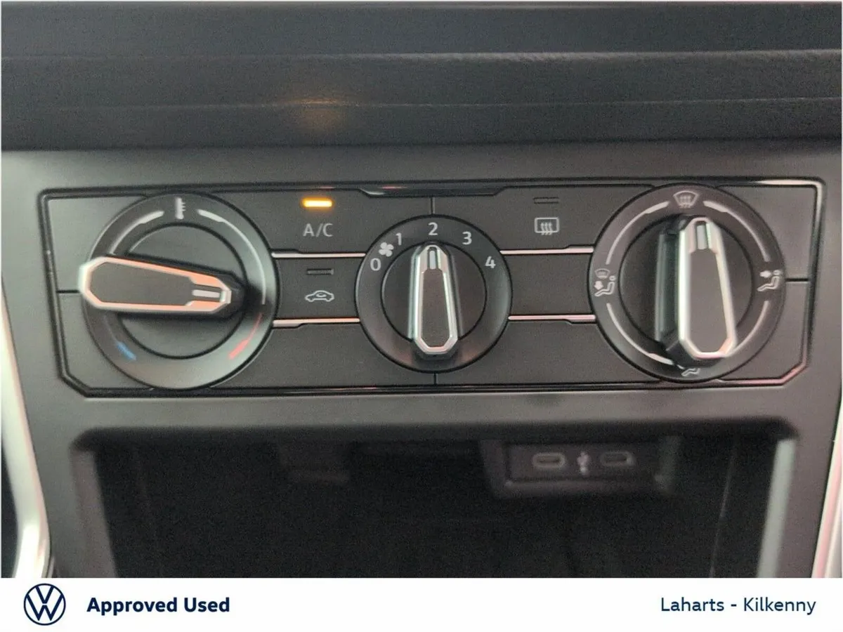 Volkswagen Polo Hatchback, Petrol, 2026, Blue