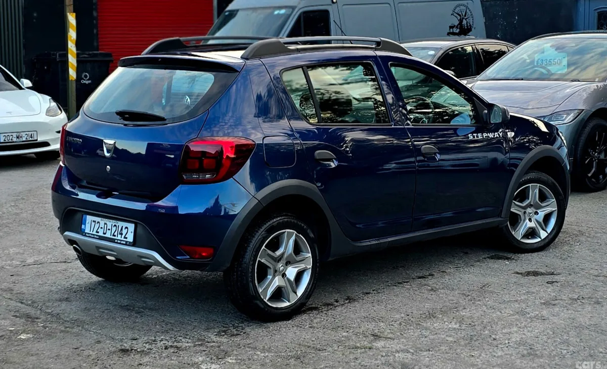 Dacia Sandero Stepway Hatchback, Diesel, 2017, Blue