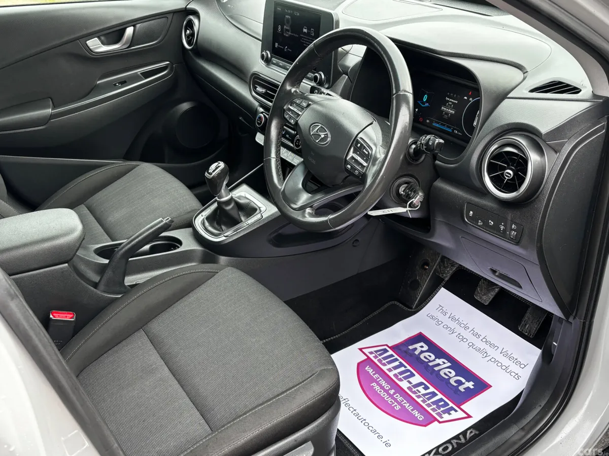 Hyundai KONA MPV, Petrol, 2021, Grey