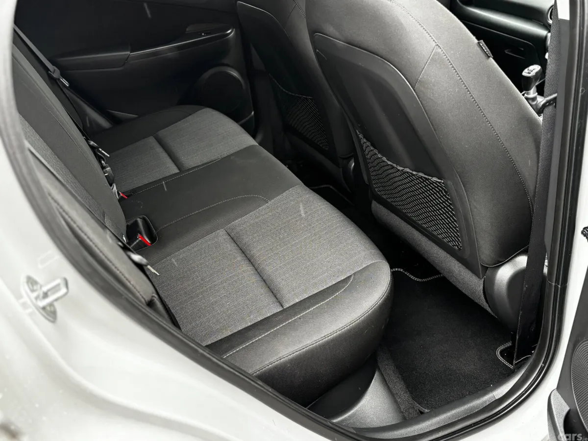 Hyundai KONA MPV, Petrol, 2021, Grey