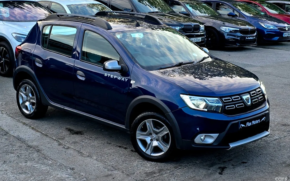 Dacia Sandero Stepway Hatchback, Diesel, 2017, Blue