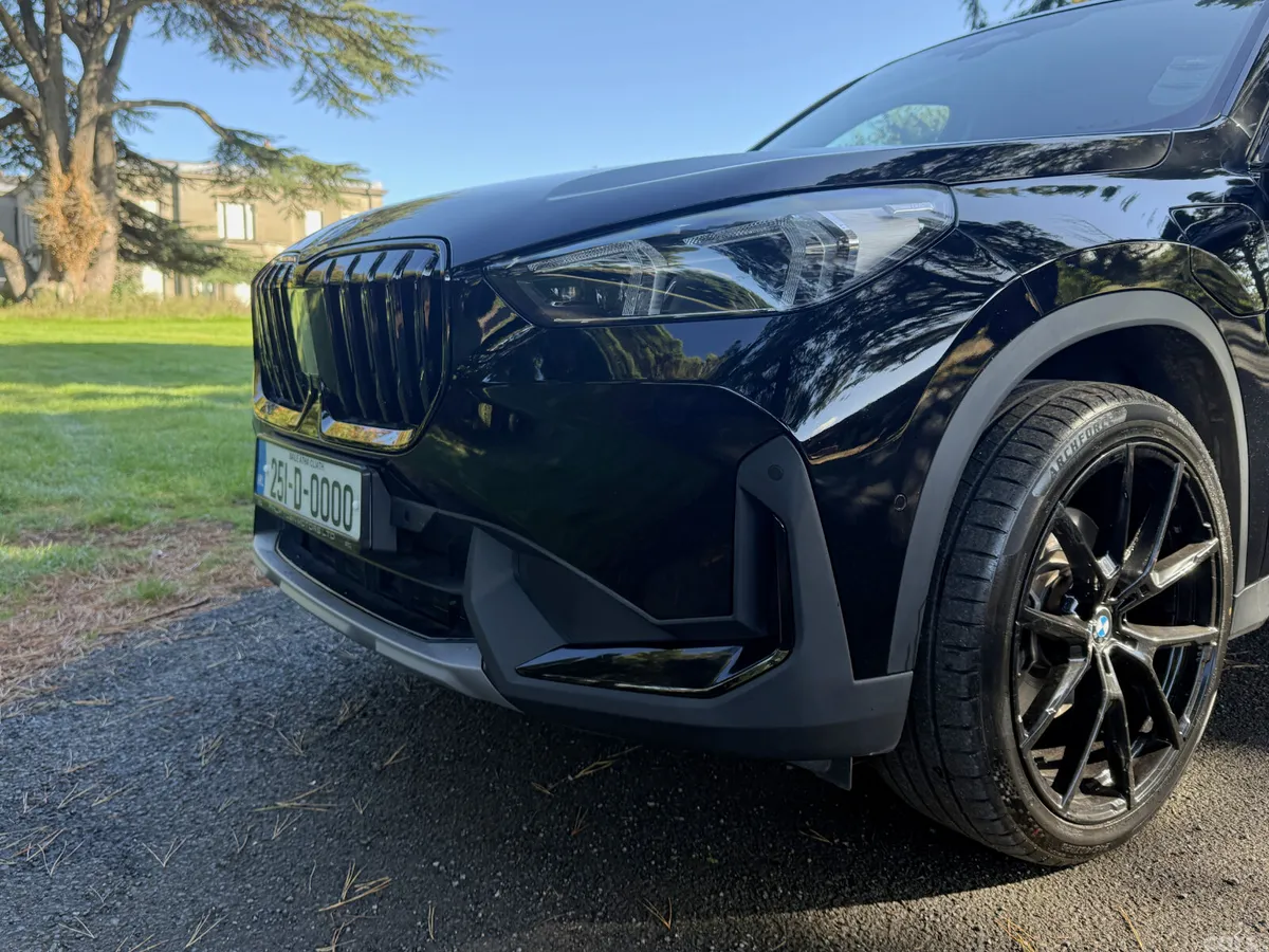 BMW X1 SUV, Petrol Plug-in Hybrid, 2025, Black