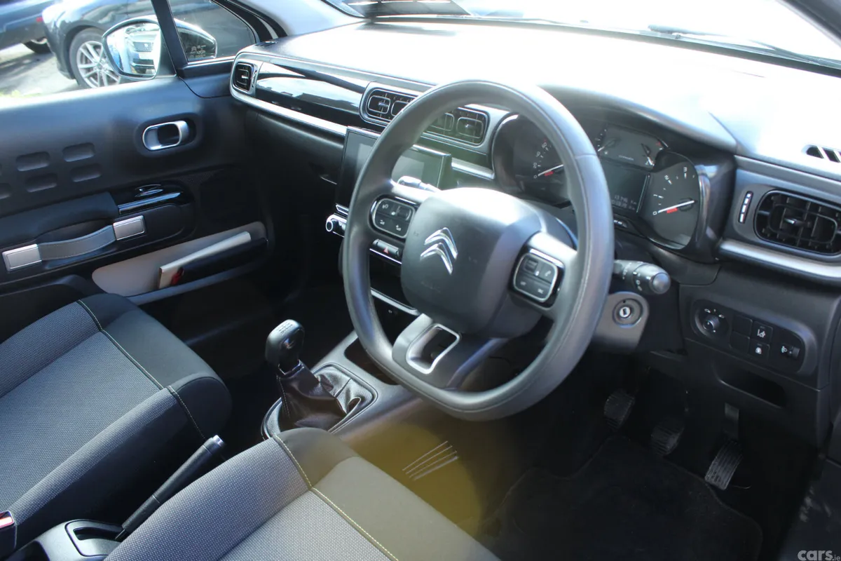 Citroen C3 Hatchback, Petrol, 2020, White