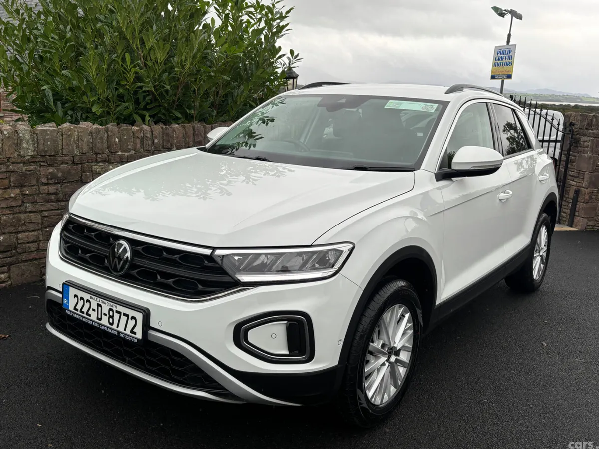Volkswagen T-Roc SUV, Diesel, 2022, White