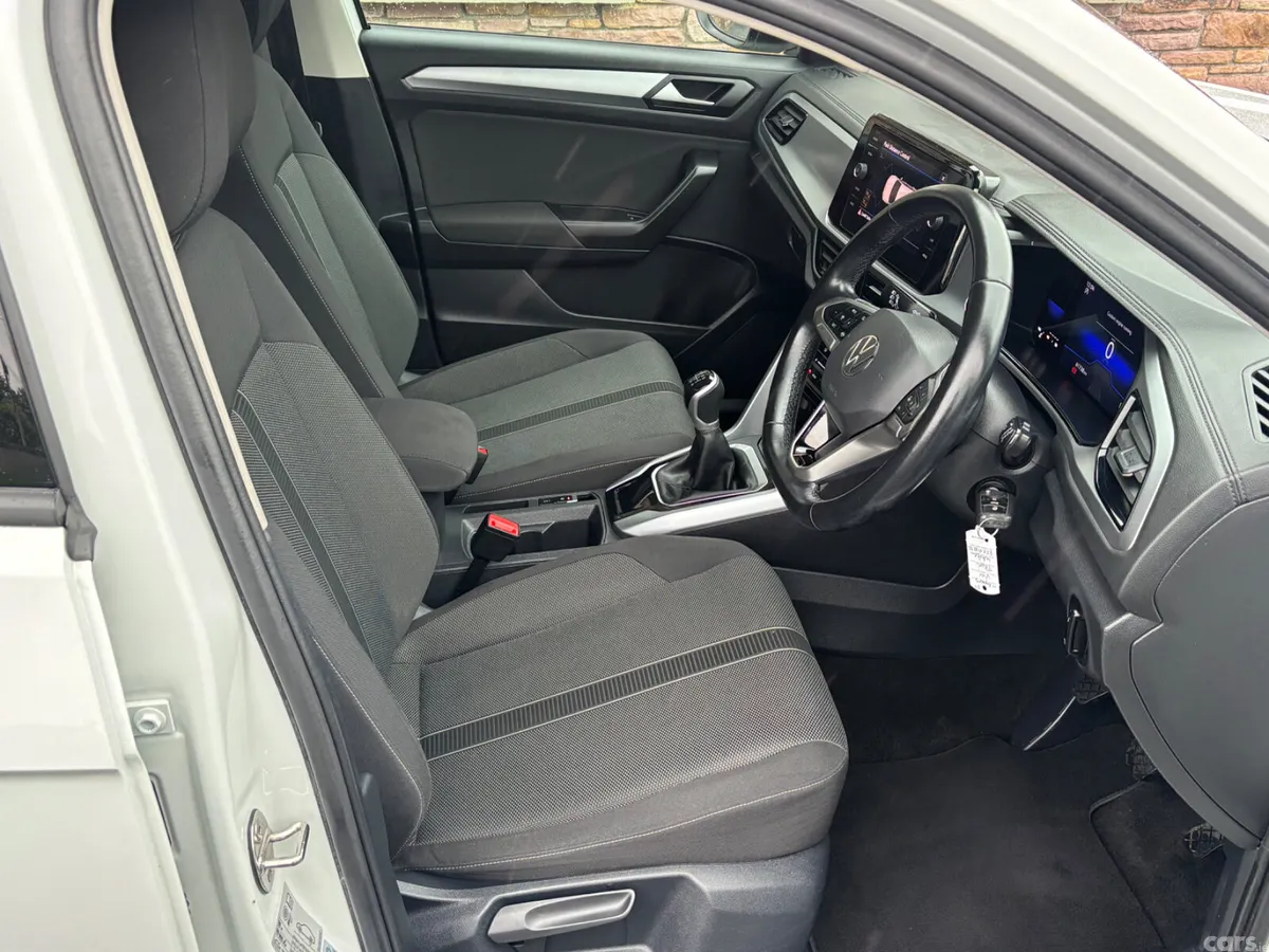 Volkswagen T-Roc SUV, Diesel, 2022, White