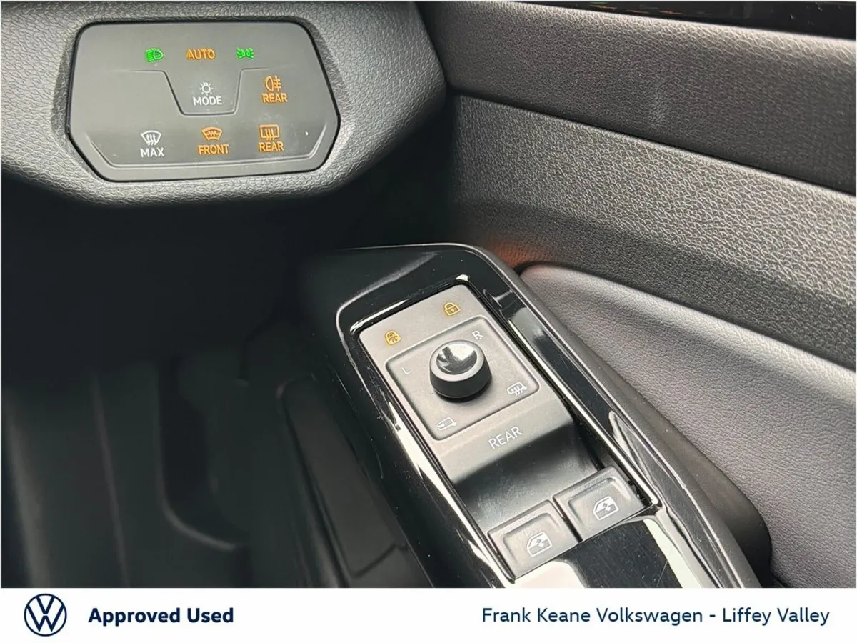 Volkswagen ID.4 SUV, Electric, 2023, Blue