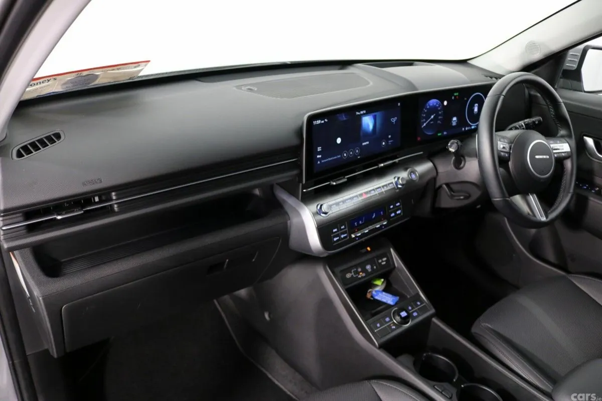 Hyundai KONA MPV, Electric, 2025, Grey