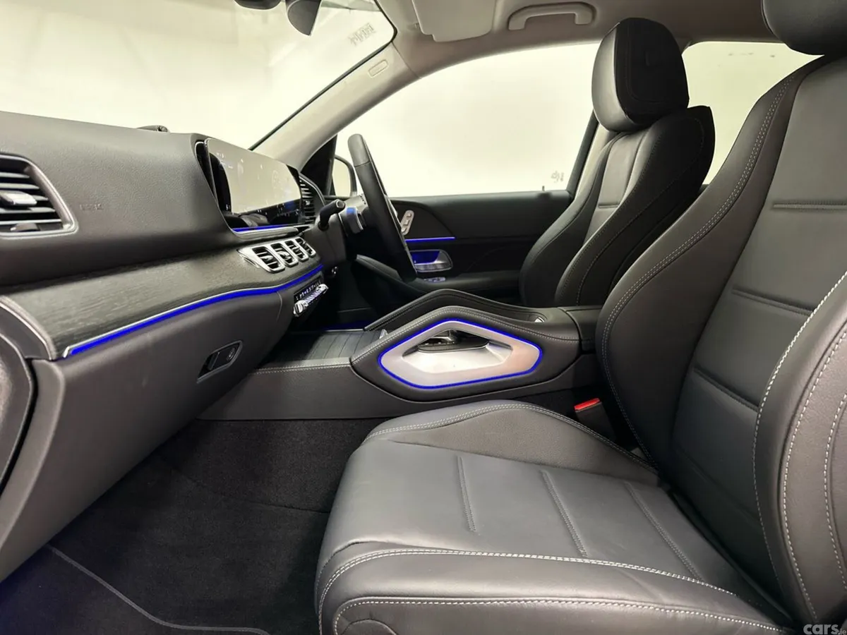 Mercedes-Benz GLE SUV, Petrol Plug-in Hybrid, 2026, Grey
