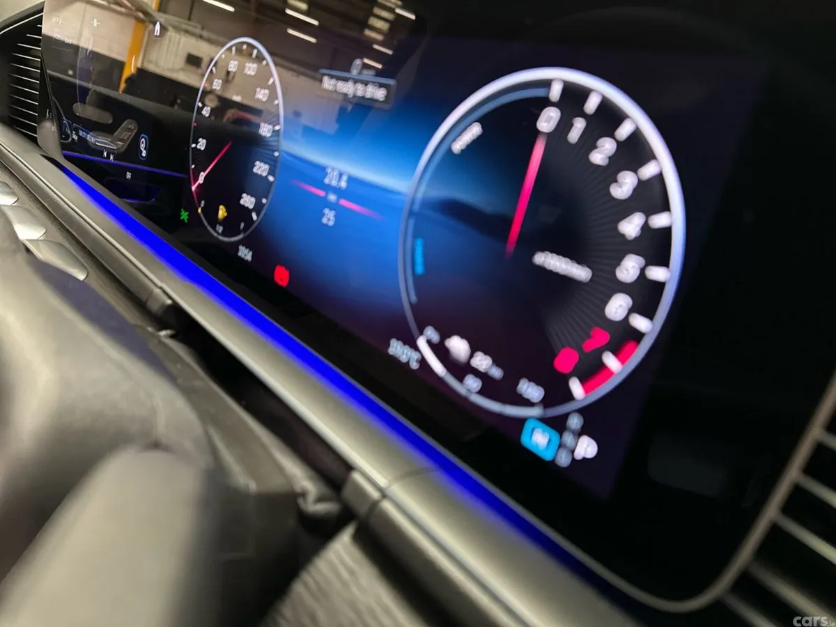 Mercedes-Benz GLE SUV, Petrol Plug-in Hybrid, 2026, Grey
