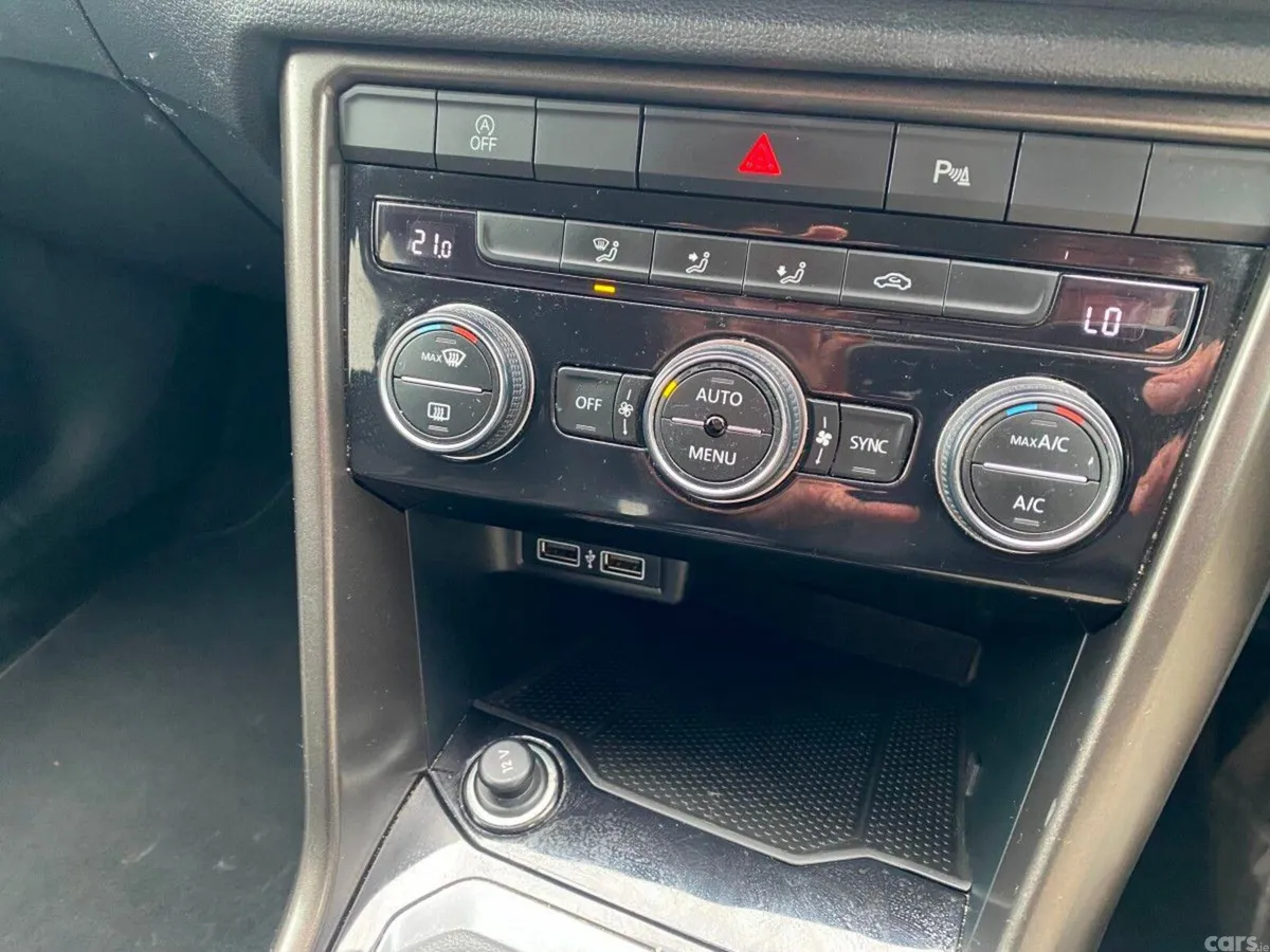 Volkswagen T-Roc SUV, Diesel, 2019, Grey