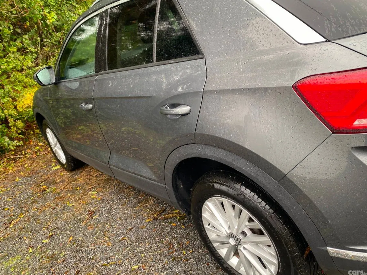 Volkswagen T-Roc SUV, Diesel, 2019, Grey