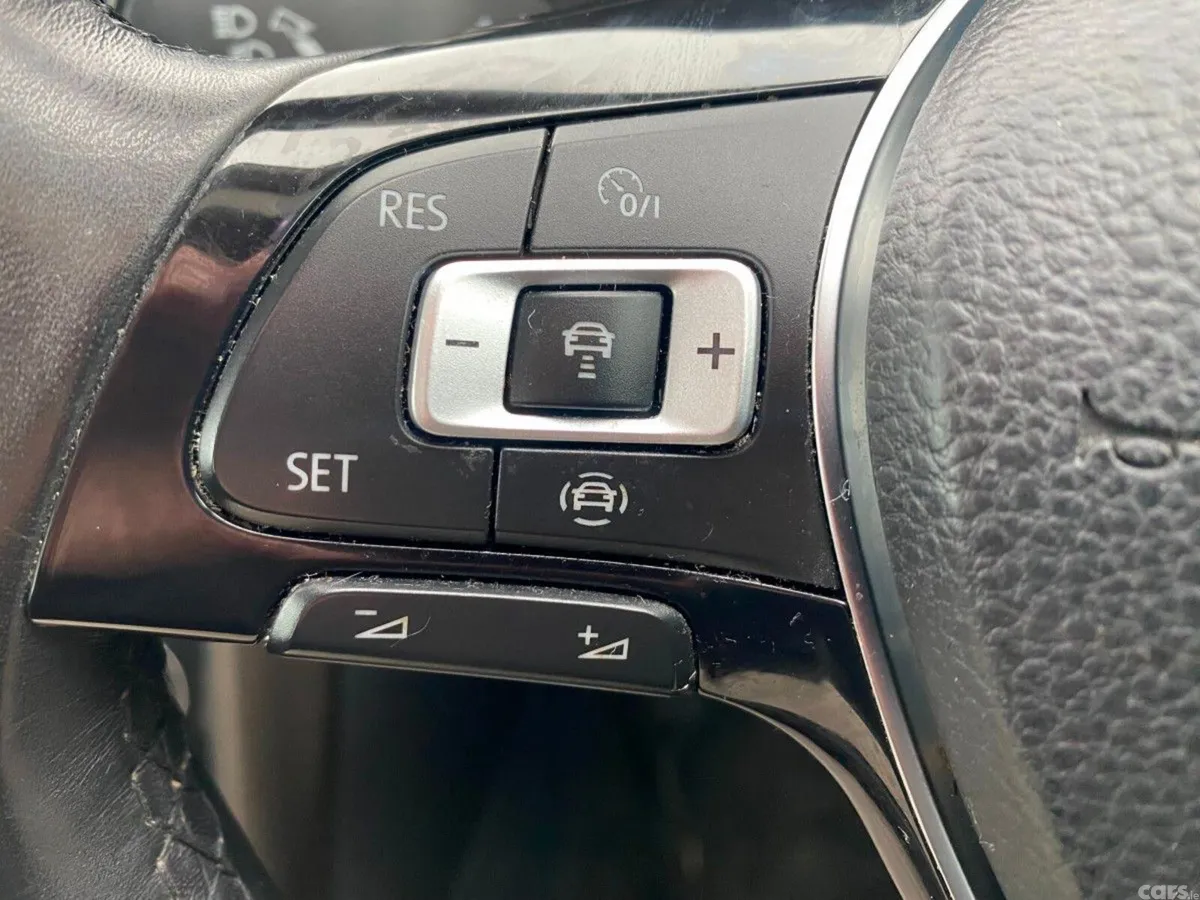 Volkswagen T-Roc SUV, Diesel, 2019, Grey