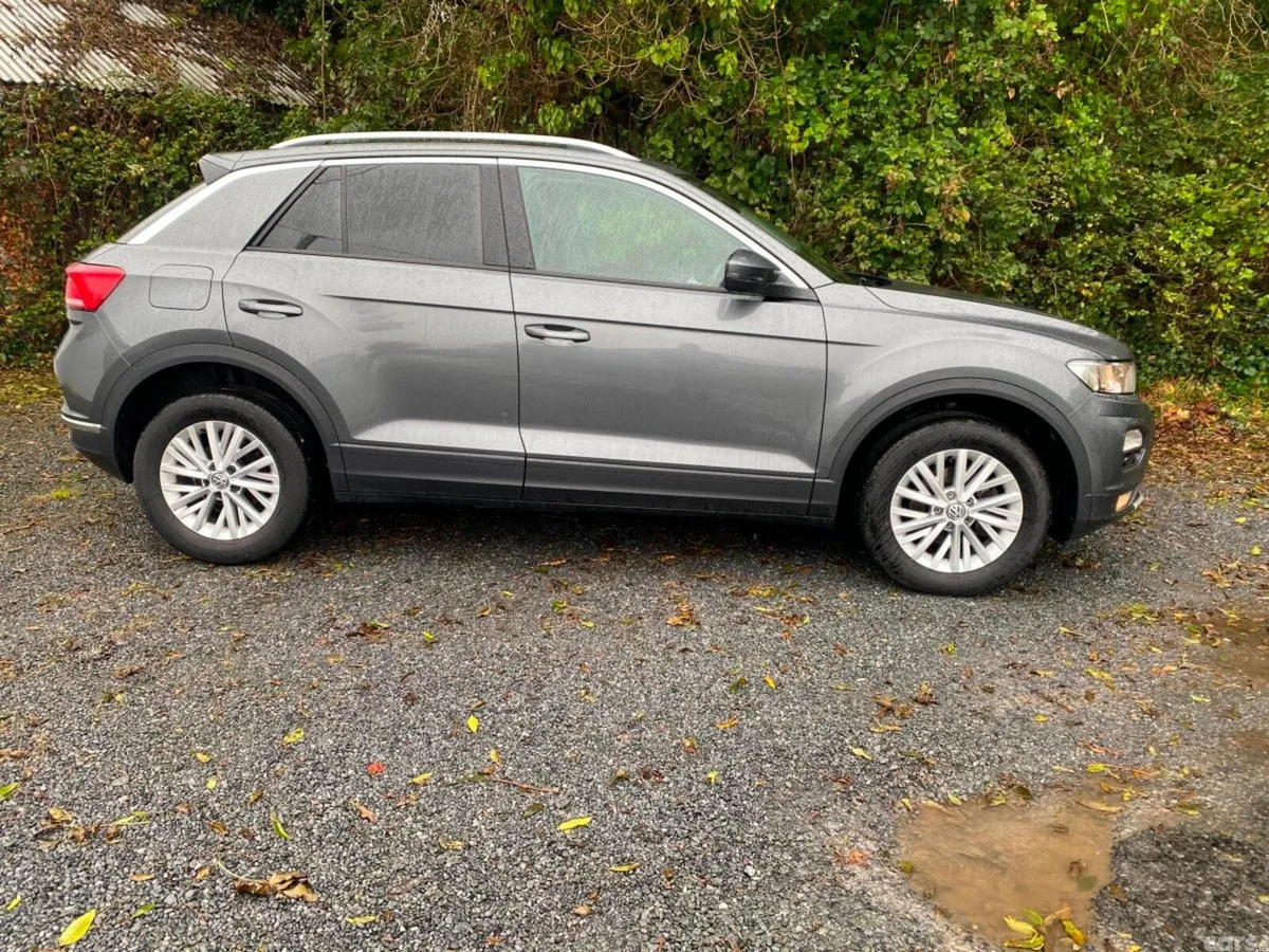 Volkswagen T-Roc SUV, Diesel, 2019, Grey