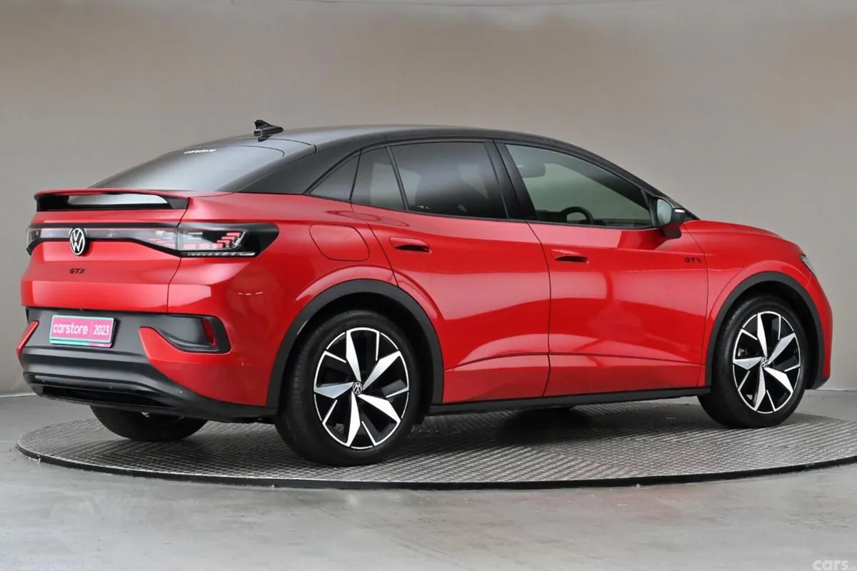 Volkswagen ID.5 MPV, Electric, 2023, Red
