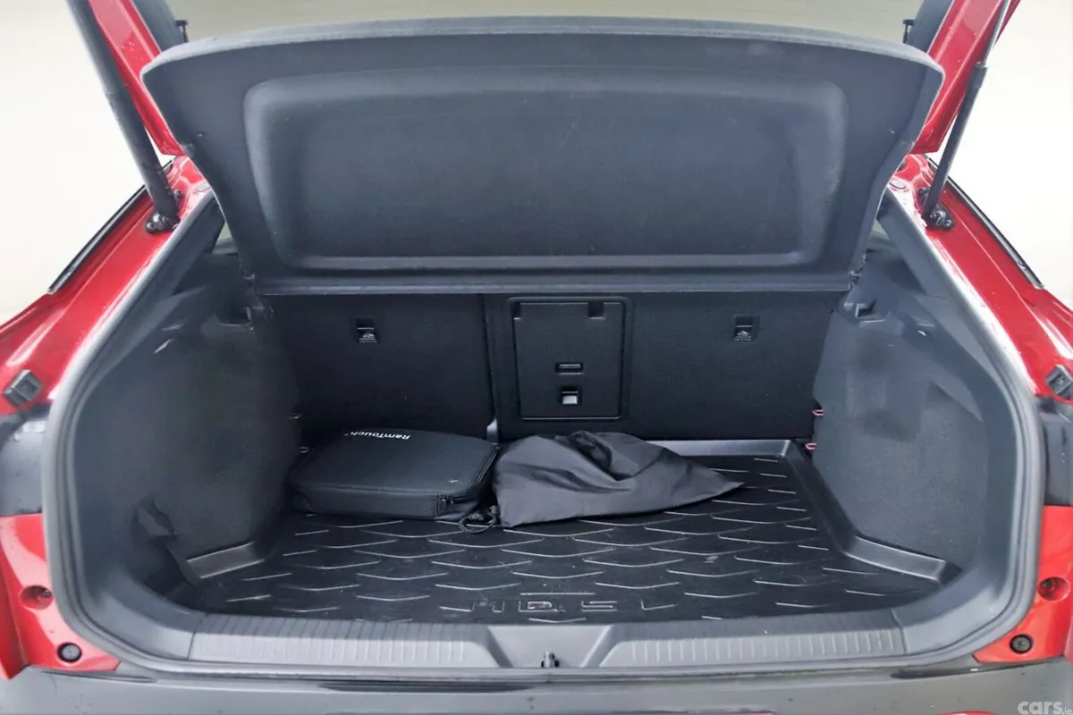 Volkswagen ID.5 MPV, Electric, 2023, Red