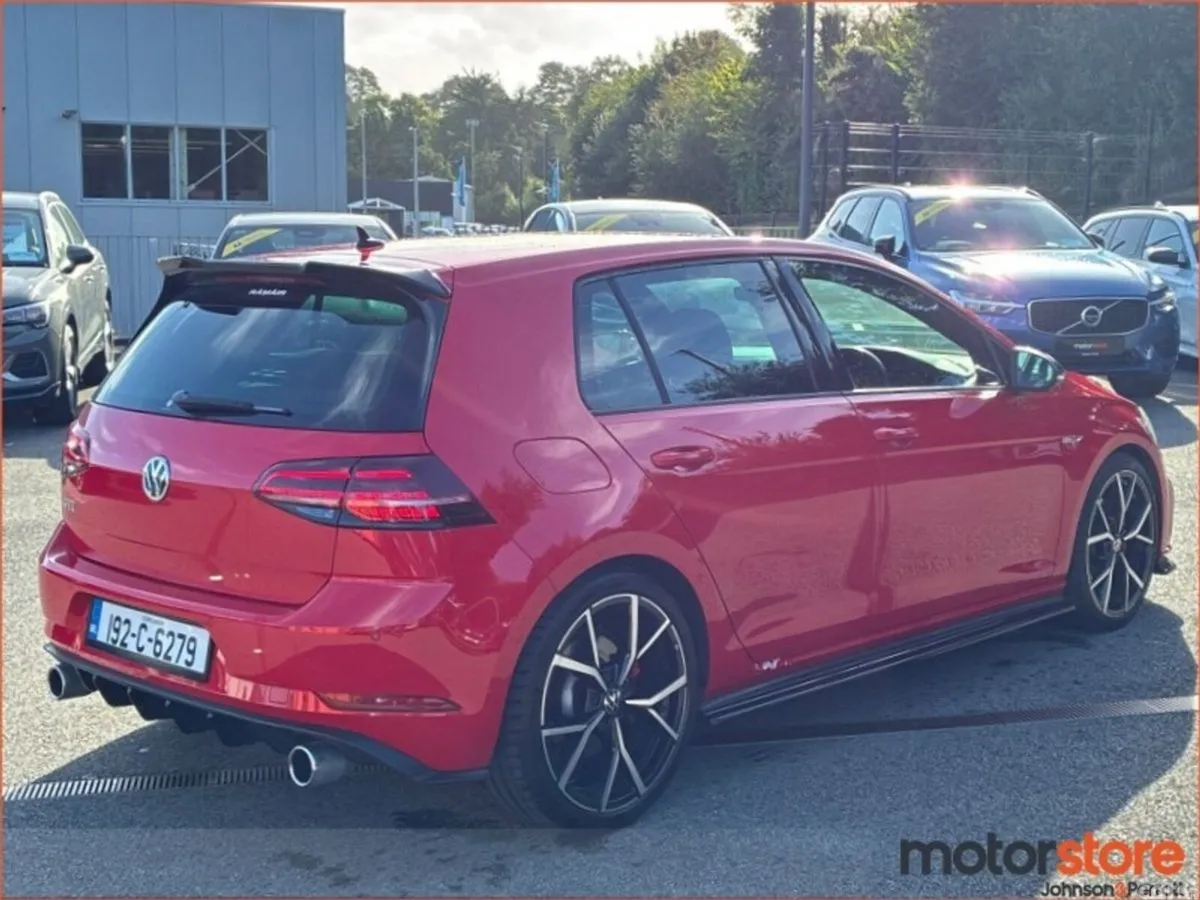 Volkswagen Golf Hatchback, Petrol, 2019, Red