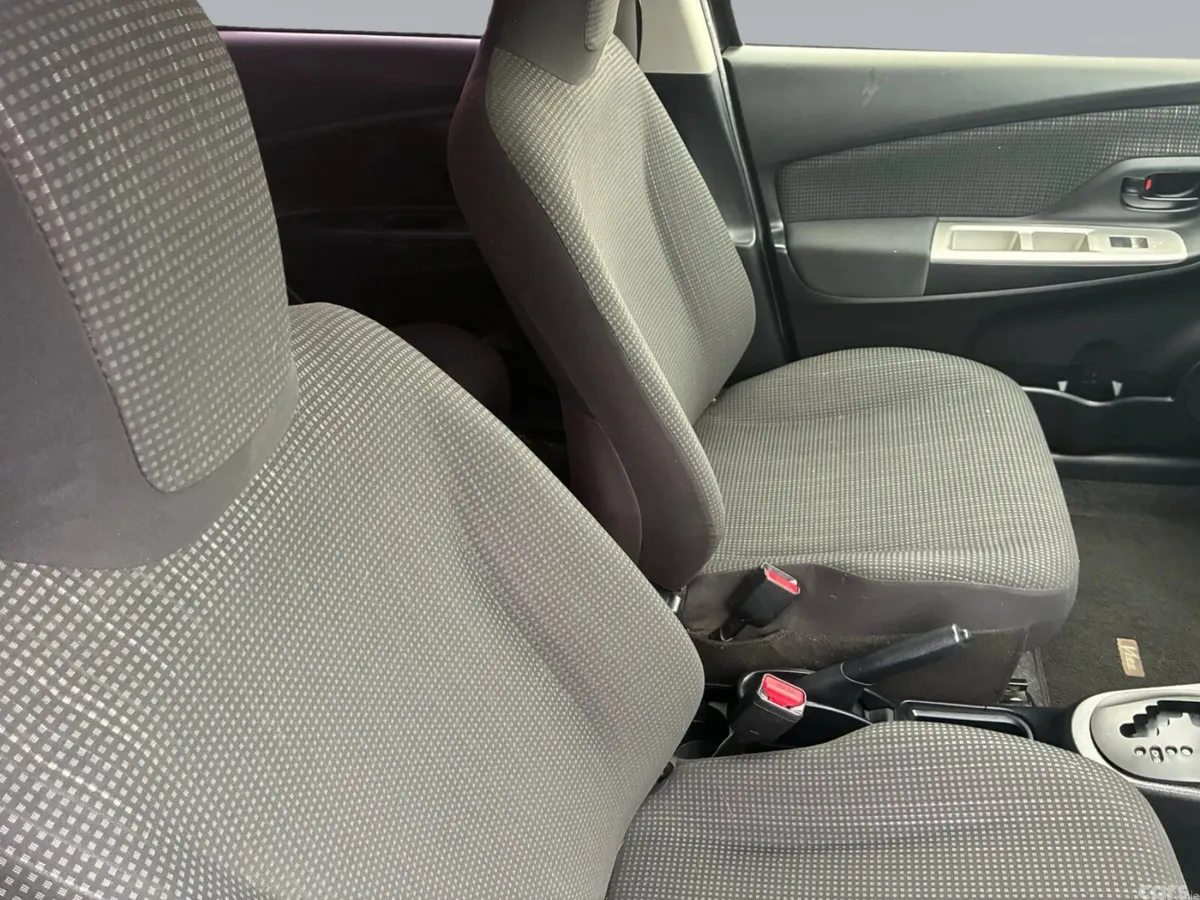 Toyota Vitz Hatchback, Petrol, 2014, Black