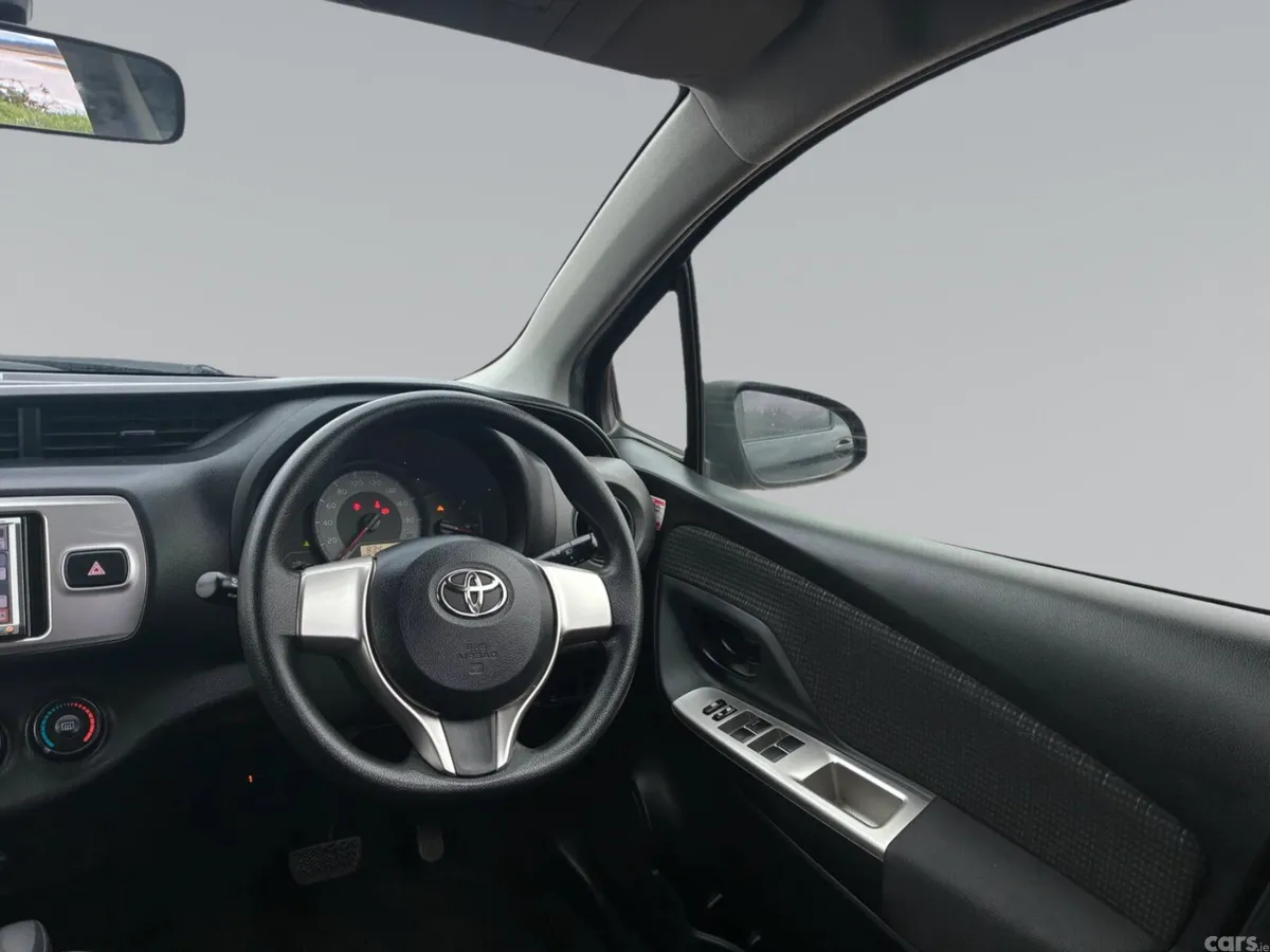 Toyota Vitz Hatchback, Petrol, 2014, Black