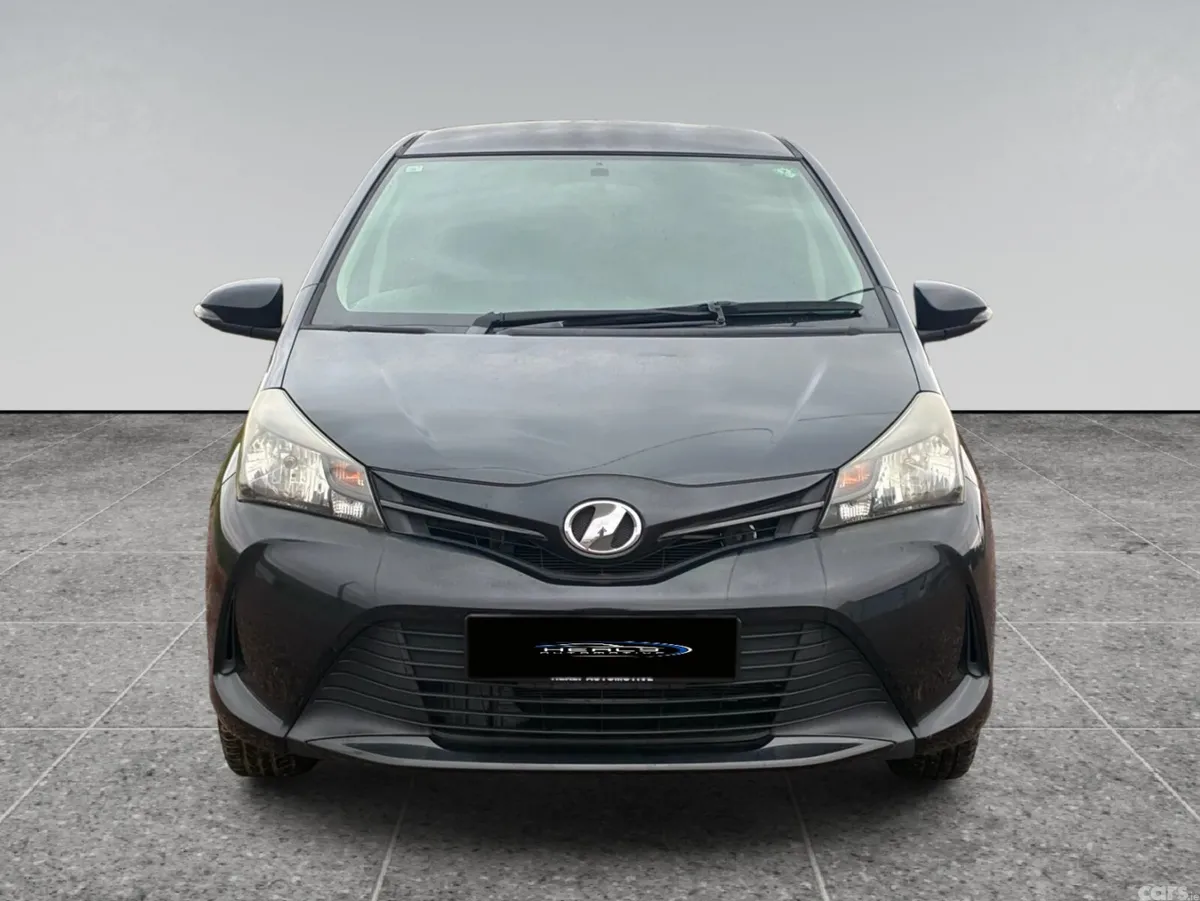 Toyota Vitz Hatchback, Petrol, 2014, Black