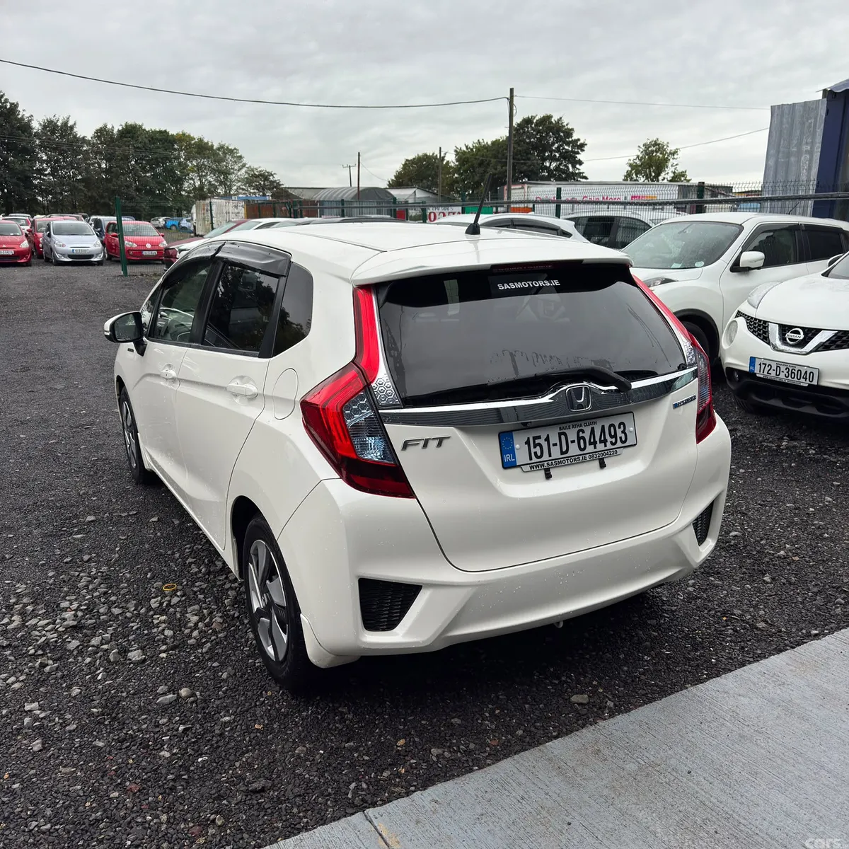 Honda Fit Hatchback, Petrol Hybrid, 2015, White