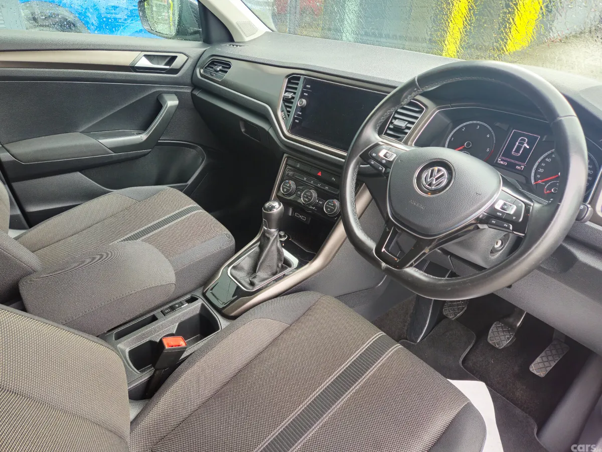 Volkswagen T-Roc SUV, Diesel, 2019, Grey
